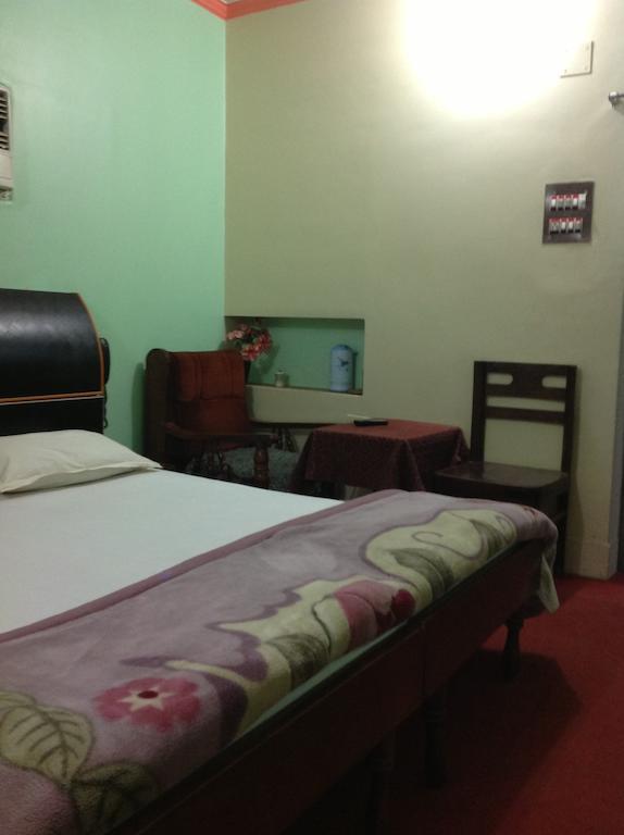Hotel Sandeep 瓦拉纳西 外观 照片
